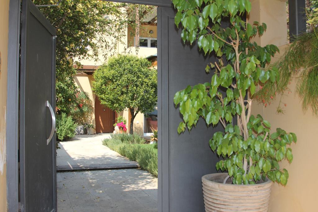 Lida Garden Villa Anavyssos Exteriör bild